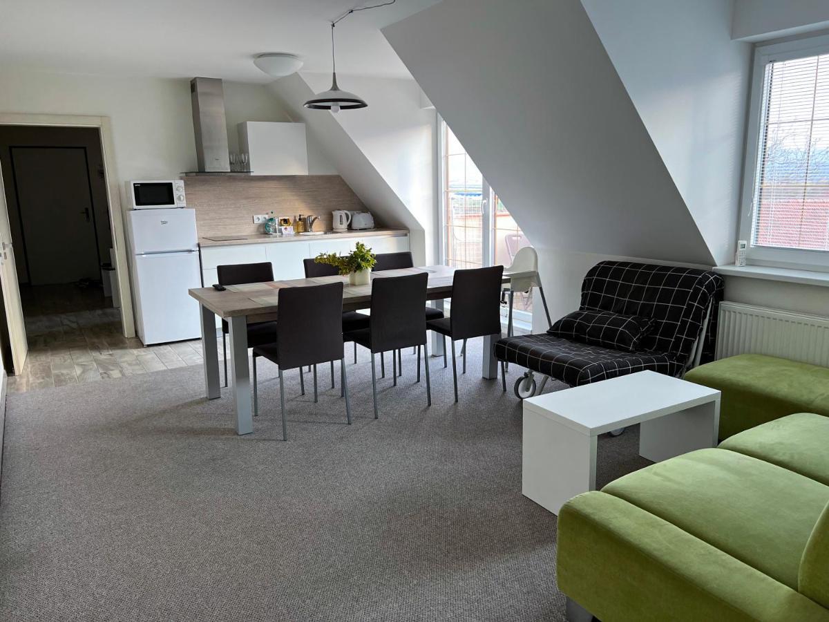 Apartments Hradny Mur بايموتْسْ المظهر الخارجي الصورة