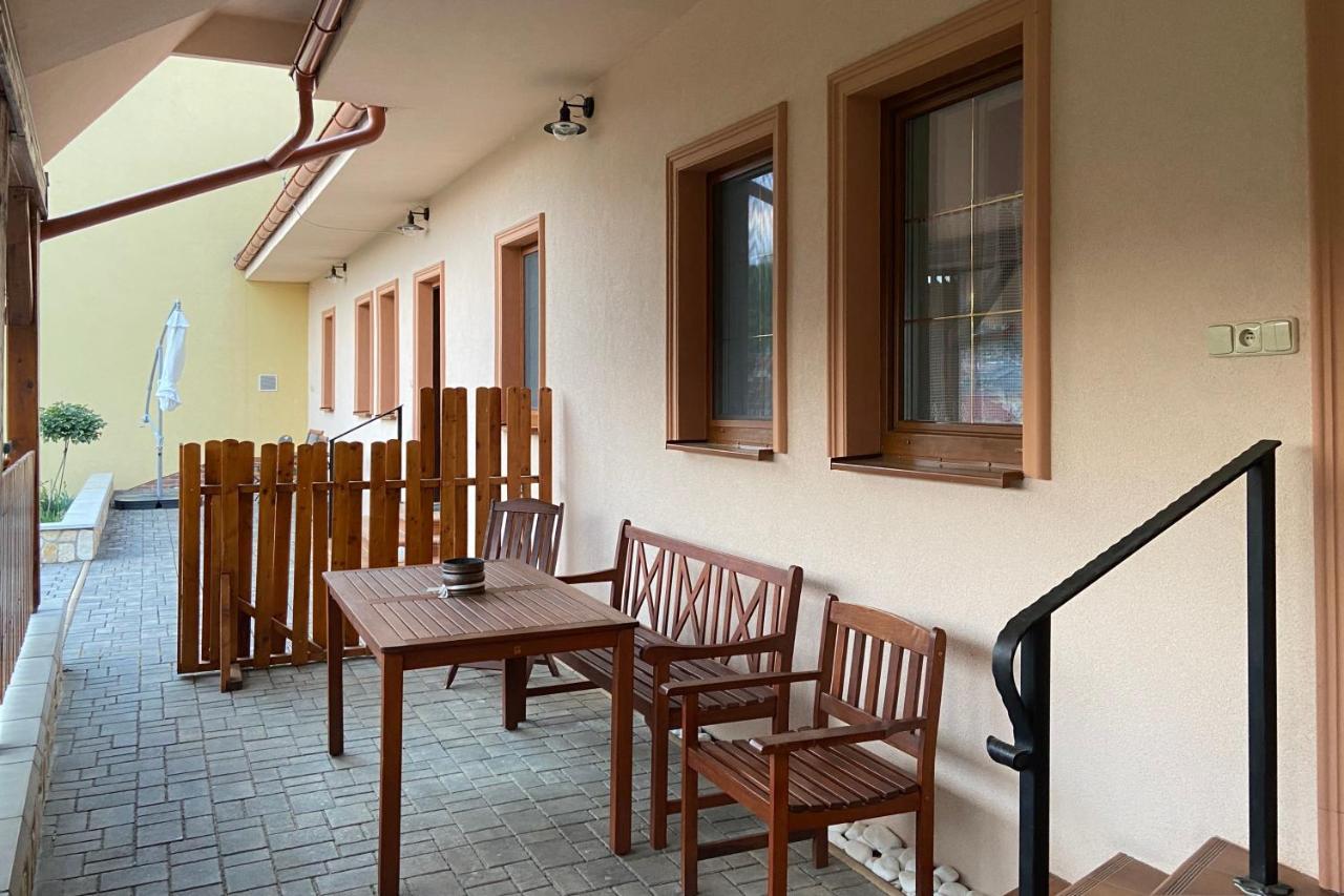 Apartments Hradny Mur بايموتْسْ المظهر الخارجي الصورة